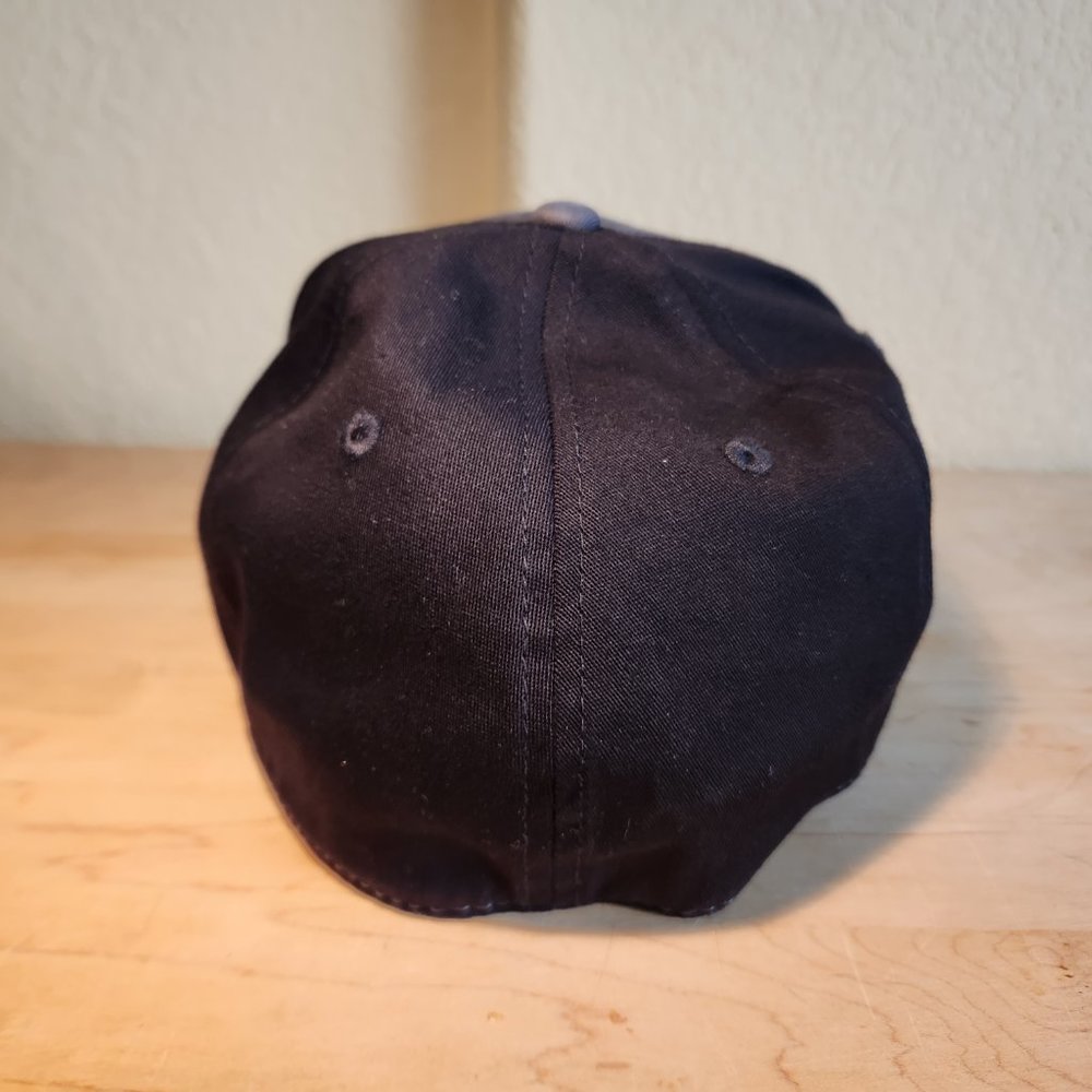 Oakley Cap - Picture 2 of 6